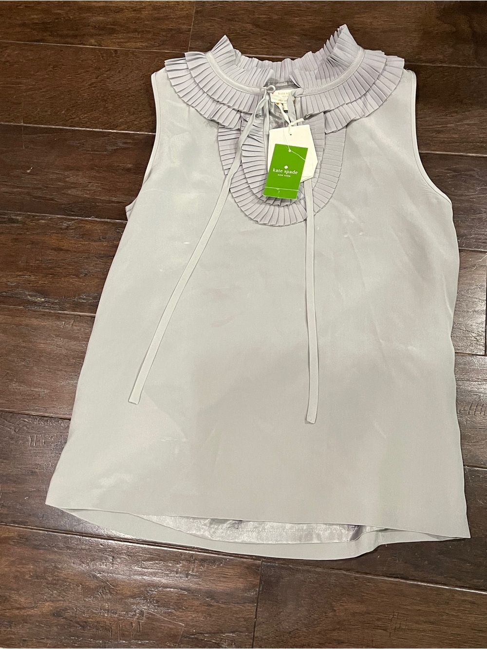 New kate spade silk Sleeveless Pleated Ruffle Neck Top Light Gray Antionette XS